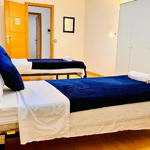 Apartamento Completo Para 8 Personas A 5 Minutos Del Aeropuerto E Ifema Madrid